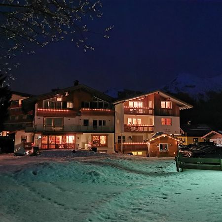 Hotel Gästehaus Thaler Mittelberg Exterior foto