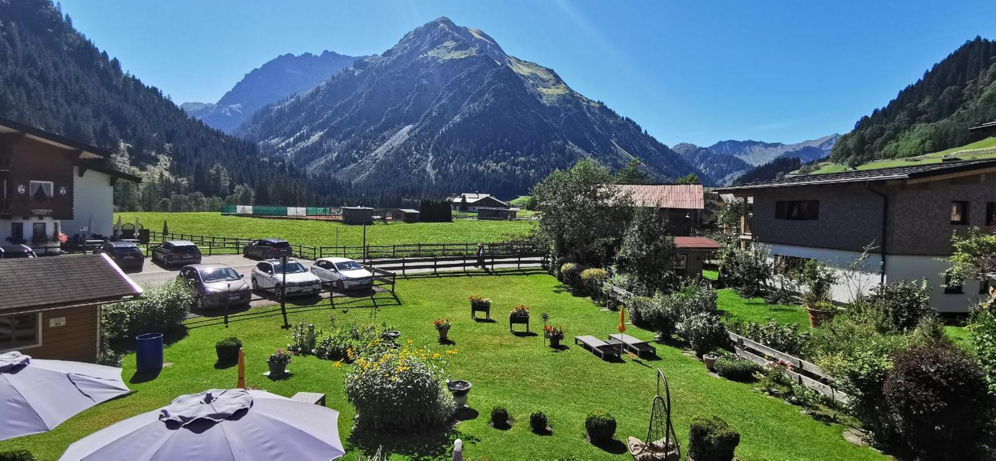 Hotel Gästehaus Thaler Mittelberg Exterior foto