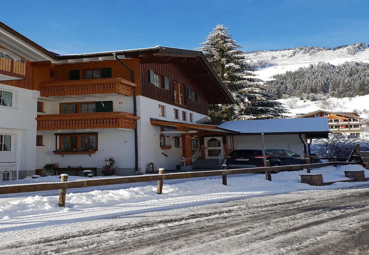 Hotel Gästehaus Thaler Mittelberg Exterior foto